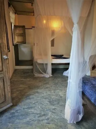 Üç Kişilik Oda, Okyanus Manzaralı (Marezi)