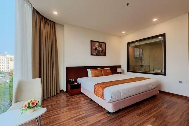 Deluxe Tek Büyük Yataklı Oda, Nehir Manzaralı