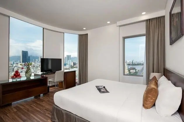 Deluxe Tek Büyük Yataklı Oda, Nehir Manzaralı