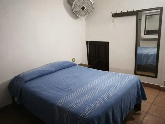 Economy Tek Büyük Yataklı Oda