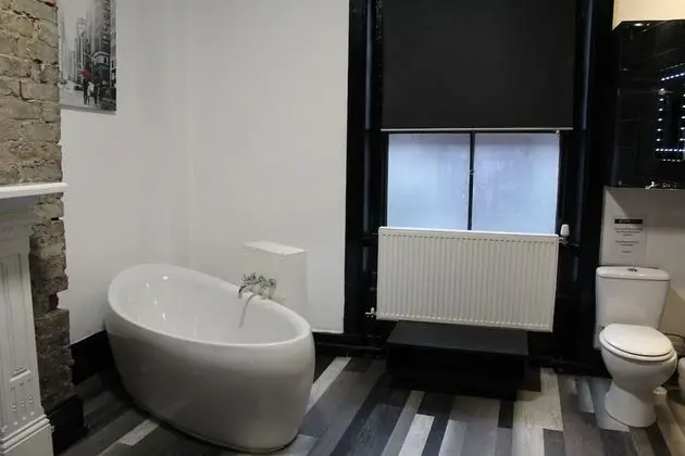 Luxury Tek Büyük Yataklı Oda