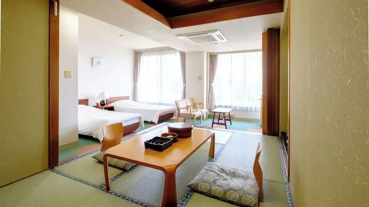 Basic Dört Kişilik Oda (Japanese Western Style)