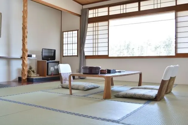 Traditional Oda, Ortak Banyo (Japanese Style, Run of House)