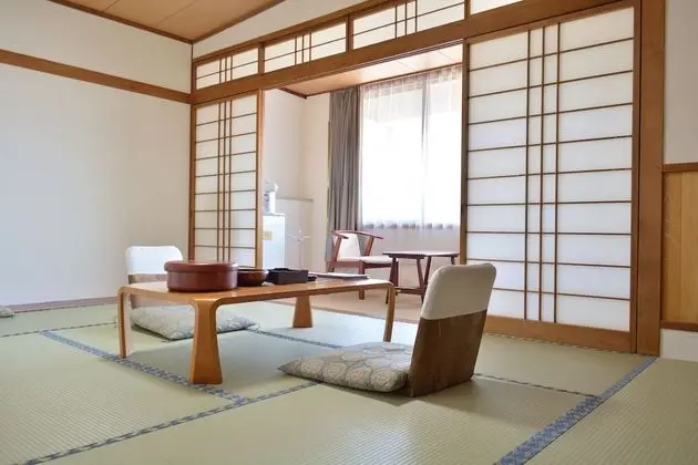 Traditional Oda, Ortak Banyo (Japanese Style, Run of House)