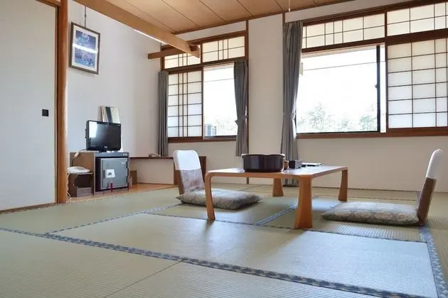 Traditional Oda, Ortak Banyo (Japanese Style, Run of House)