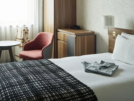 Oda, Sigara İçilmez (Run of House)
