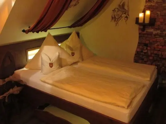 Süit, Birden Çok Yatak, Sigara İçilmez, Göl Manzaralı