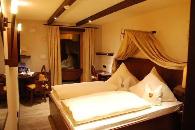 Tek Büyük Yataklı Oda, 1 En Büyük (King) Boy Yatak, Sigara İçilmez