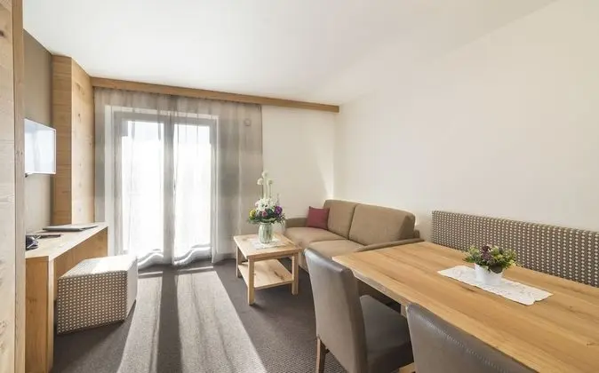 Superior Daire, Birden Çok Yatak, Dağ Manzaralı (Ortler)