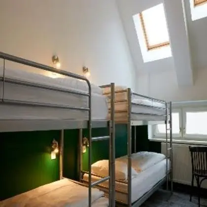 Bed İn Dormitory