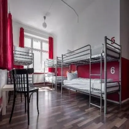 Bed İn Dormitory