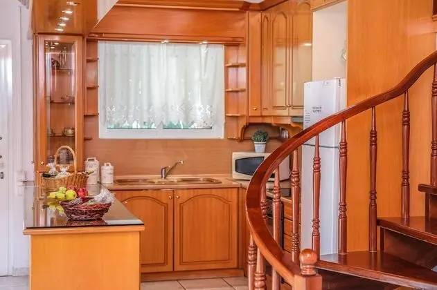 Villa (EVANTHIA)