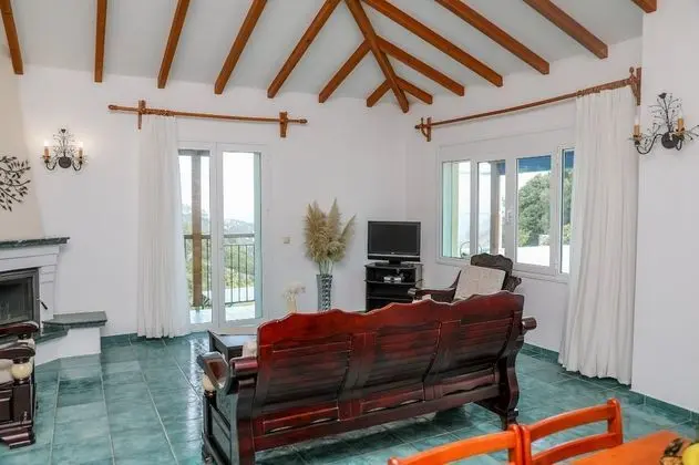 Villa (EVANTHIA)