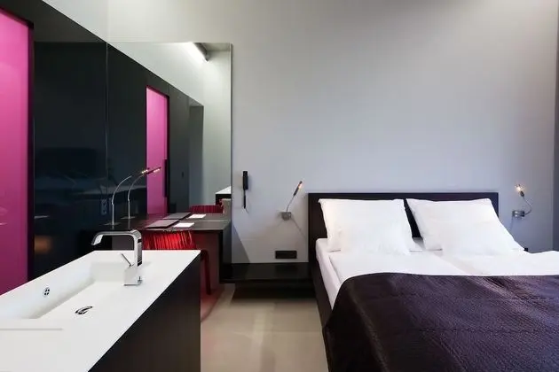 Deluxe Tek Büyük veya İki Ayrı Yataklı Oda