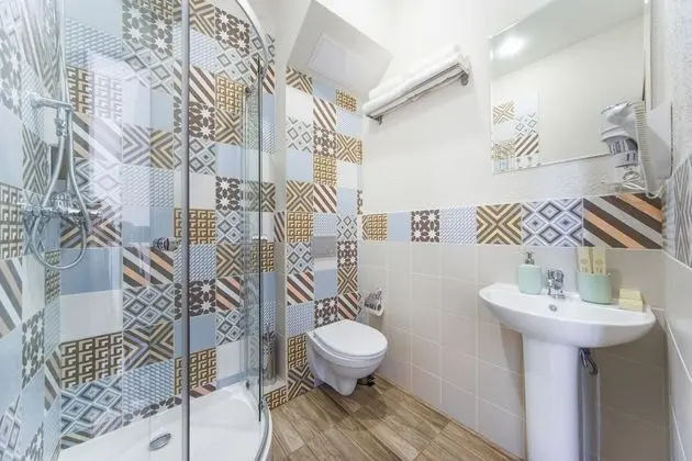 Standard Tek Büyük veya İki Ayrı Yataklı Oda