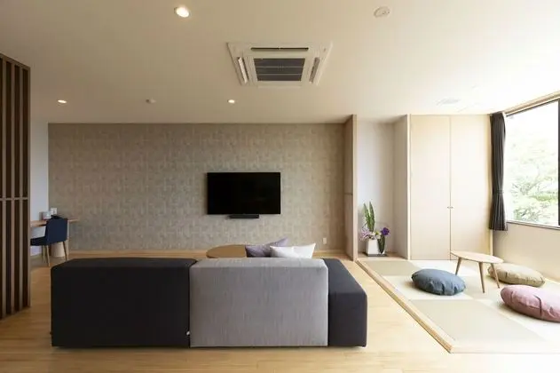 Traditional Üç Kişilik Oda, Sigara İçilmez (Japanese-Western Luxury)