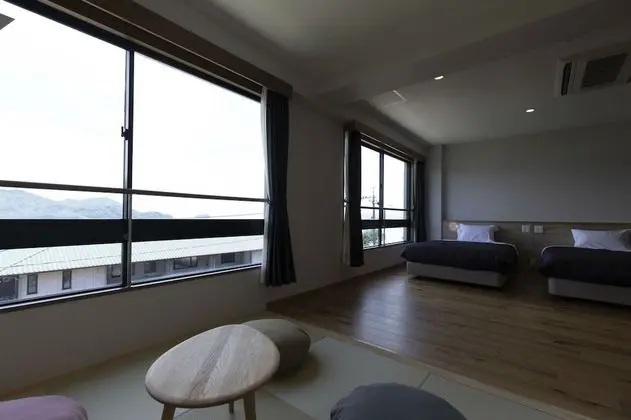 Traditional Üç Kişilik Oda, Sigara İçilmez (Japanese-Western Luxury)