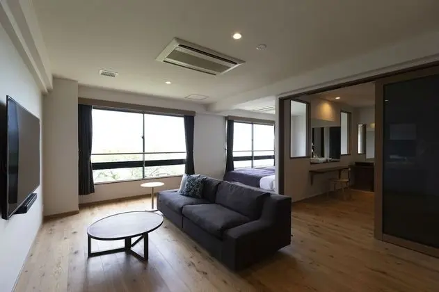 Traditional Üç Kişilik Oda, Sigara İçilmez (Japanese-Western Luxury)