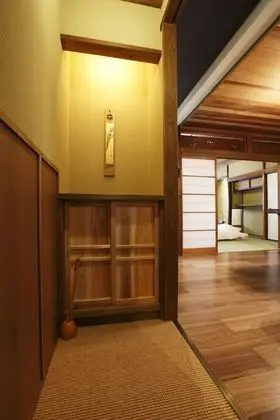 Traditional Ev (Miyaki-tei )
