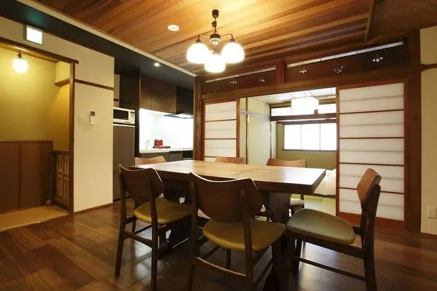 Traditional Ev (Miyaki-tei )