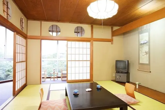 Traditional Oda
