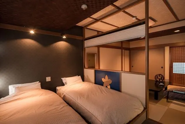 Oda (Japanese Western Style, 3 Futons)