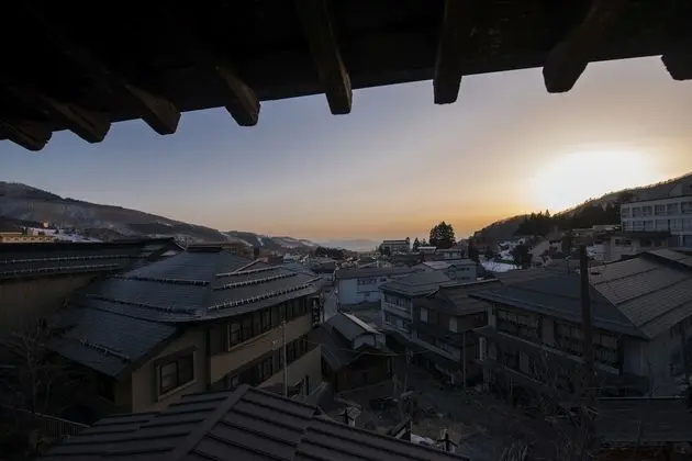 Oda (Japanese Western Style, 3 Futons)