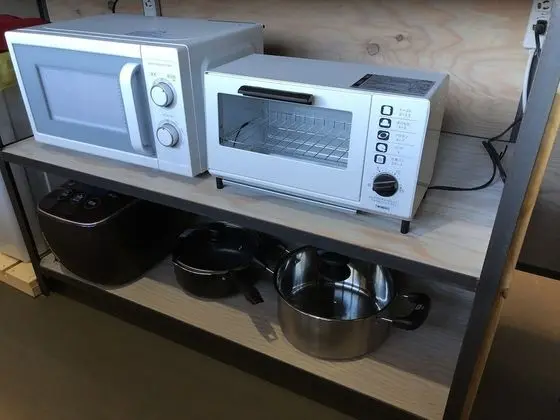 Deluxe Ev