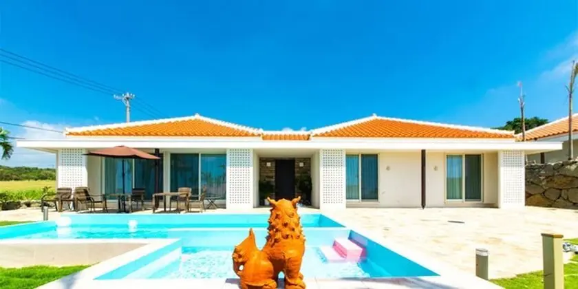 Villa (for 2-6 Guests, Sea Suite)