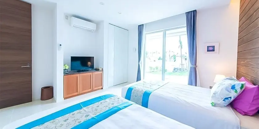 Villa (for 2-6 Guests, Sea Suite)