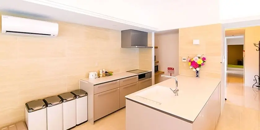 Villa (for 2-6 Guests, Sea Suite)