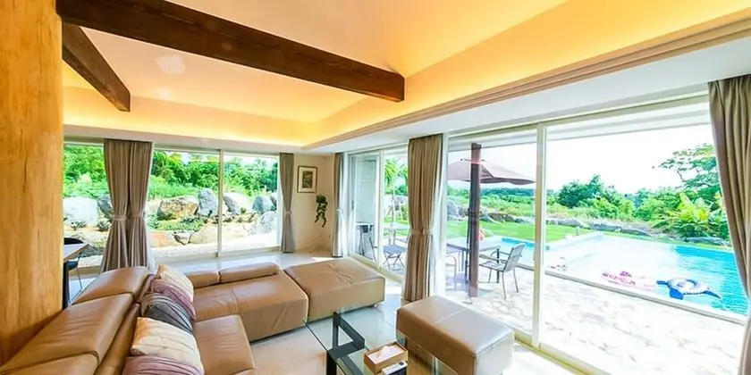 Villa (2-6 Guests, Star Suite)