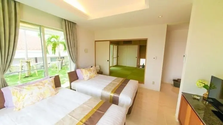 Villa (for 2-6 Guests, Sun Suite)