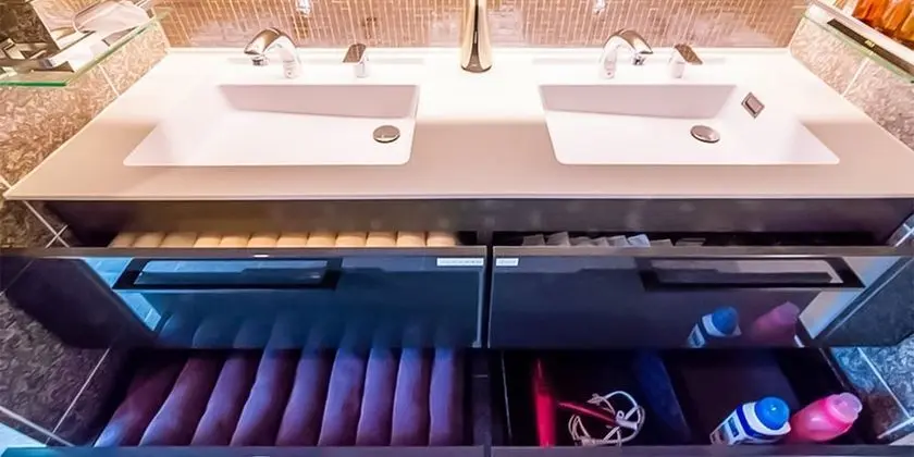 Villa (for 2-6 Guests, Sun Suite)