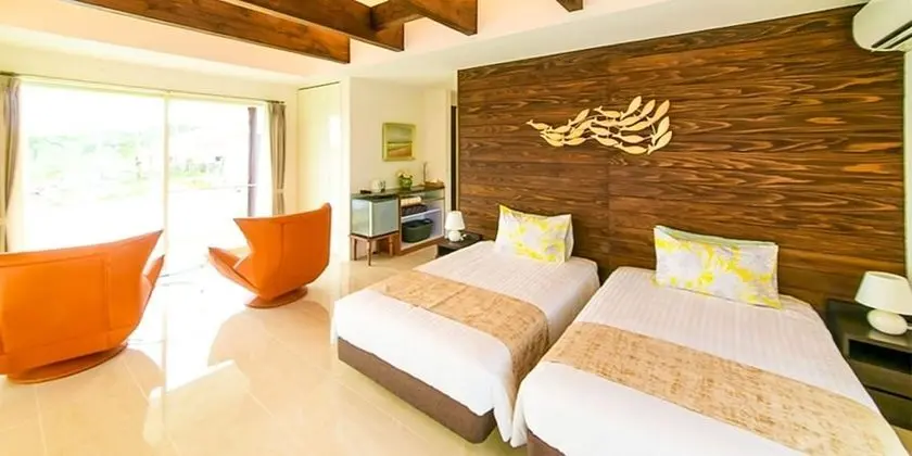 Villa (for 2-6 Guests, Sun Suite)