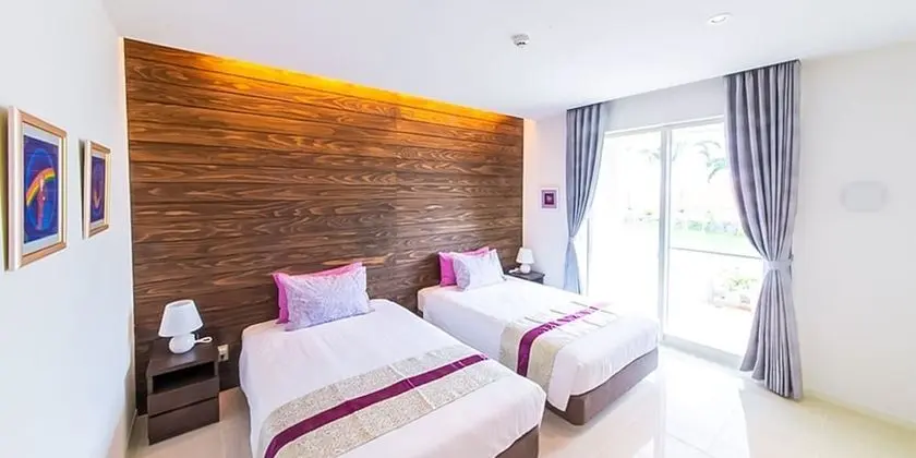 Villa (for 2-6 Guests, Sun Suite)