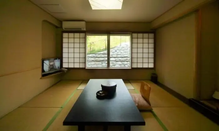 Traditional Oda