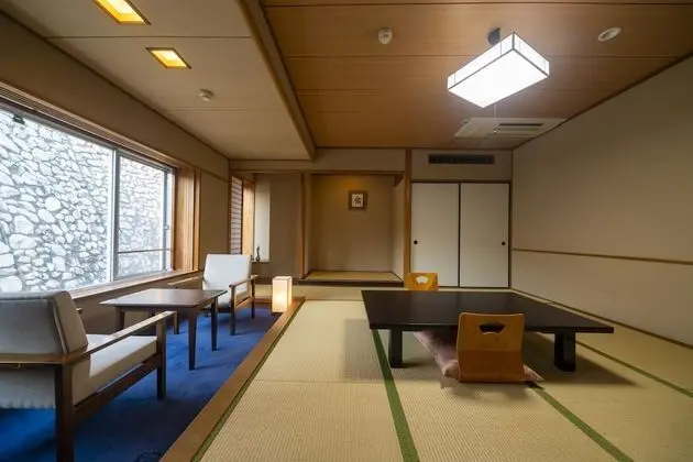 Traditional Oda