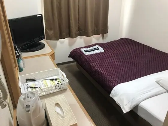 Tek Kişilik Oda, Sigara İçilebilir
