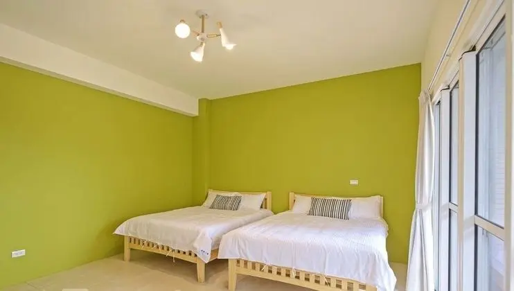 Dört Kişilik Oda, Balkon (201)