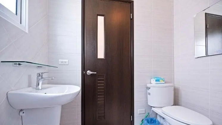 Üç Kişilik Oda (102)