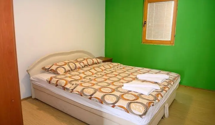 Tek Büyük Yataklı Oda