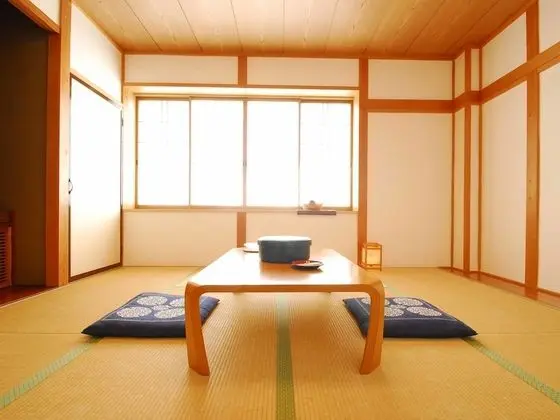 Traditional Oda (Japanese-Style, For 5 Guests)