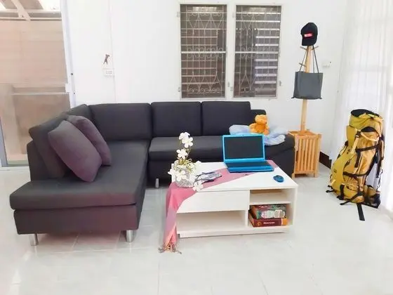 MJ Couch 1or2 Person in my living room