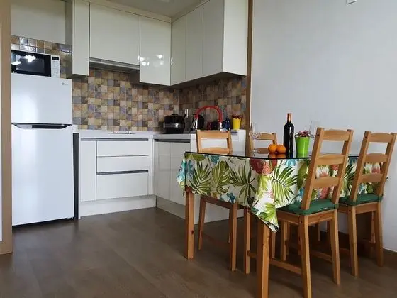 Family Oda, Sigara İçilmez, Dağ Yamacı