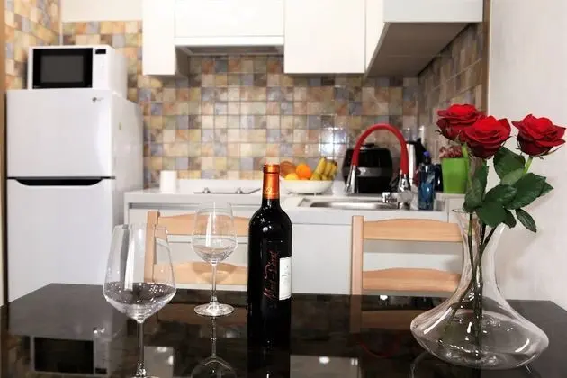 Family Oda, Sigara İçilmez, Dağ Yamacı