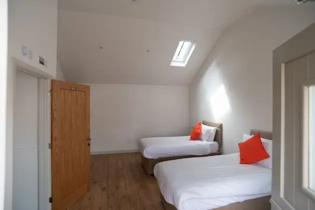 Comfort İki Ayrı Yataklı Oda, Engellilere Uygun, Avlu Manzaralı (Disabled )