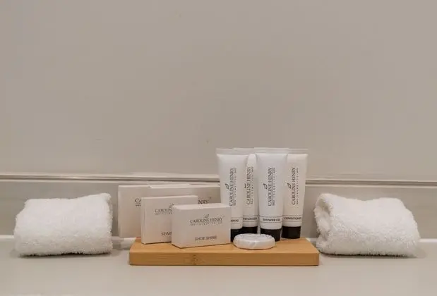 Deluxe Tek Büyük Yataklı Oda, Banyolu/Duşlu, Avlu Manzaralı
