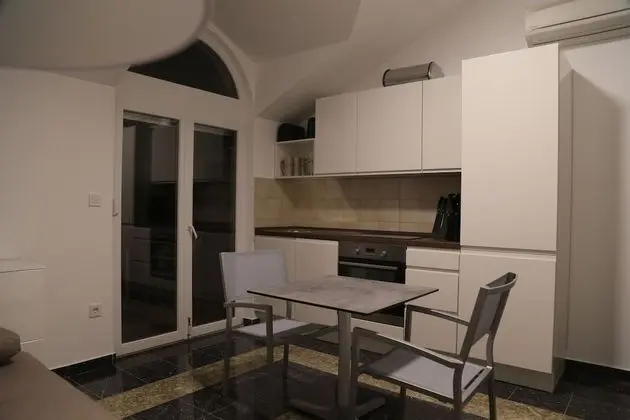 Standard Apart Daire, 2 Yatak Odası, Deniz Manzaralı (9)
