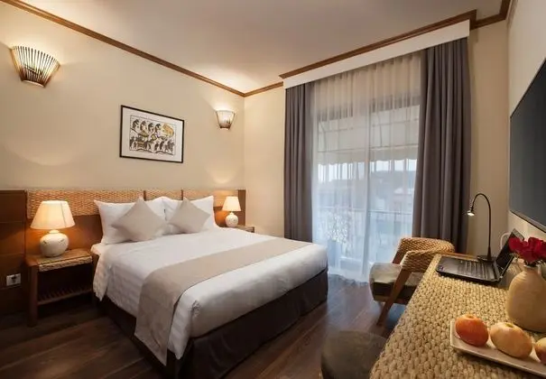 Deluxe Tek Büyük veya İki Ayrı Yataklı Oda, Balkon